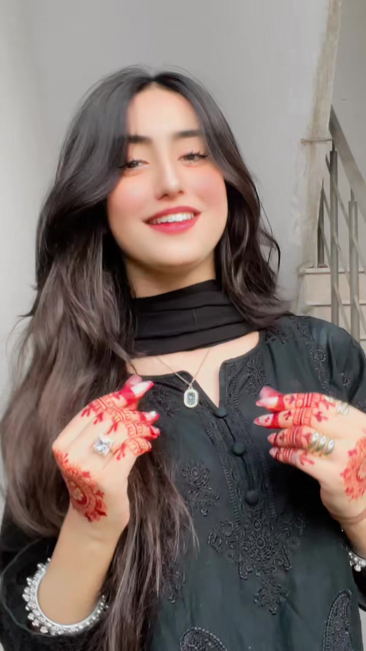 @Anumta ๐ซถ๐ซฃ