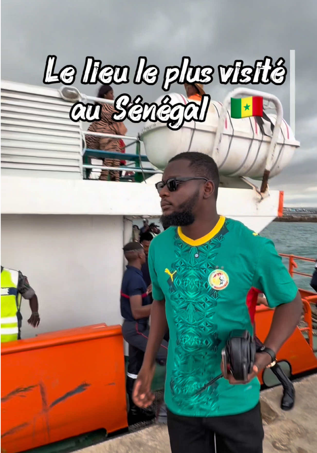 @OMAR AFRICA