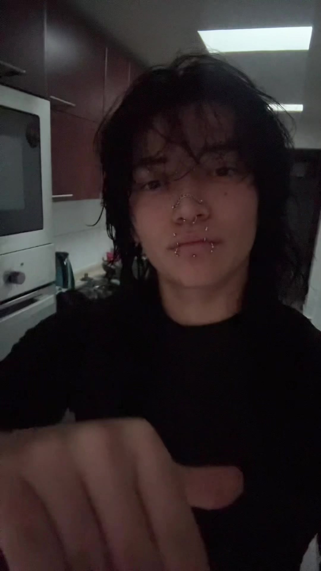 @𝑬𝒕𝒉𝒂𝒏🦇