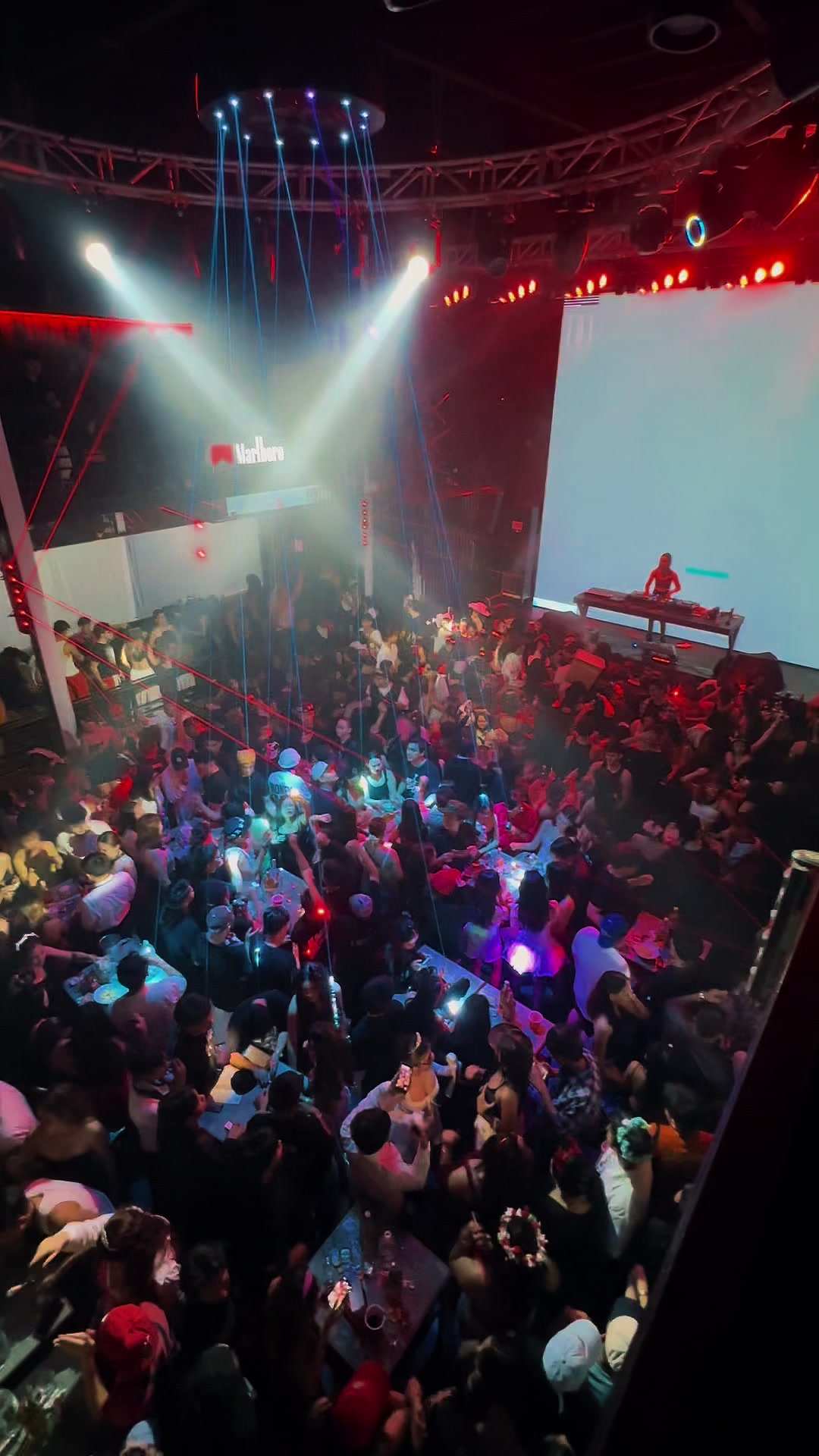 @DD NIGHTCLUB EAST