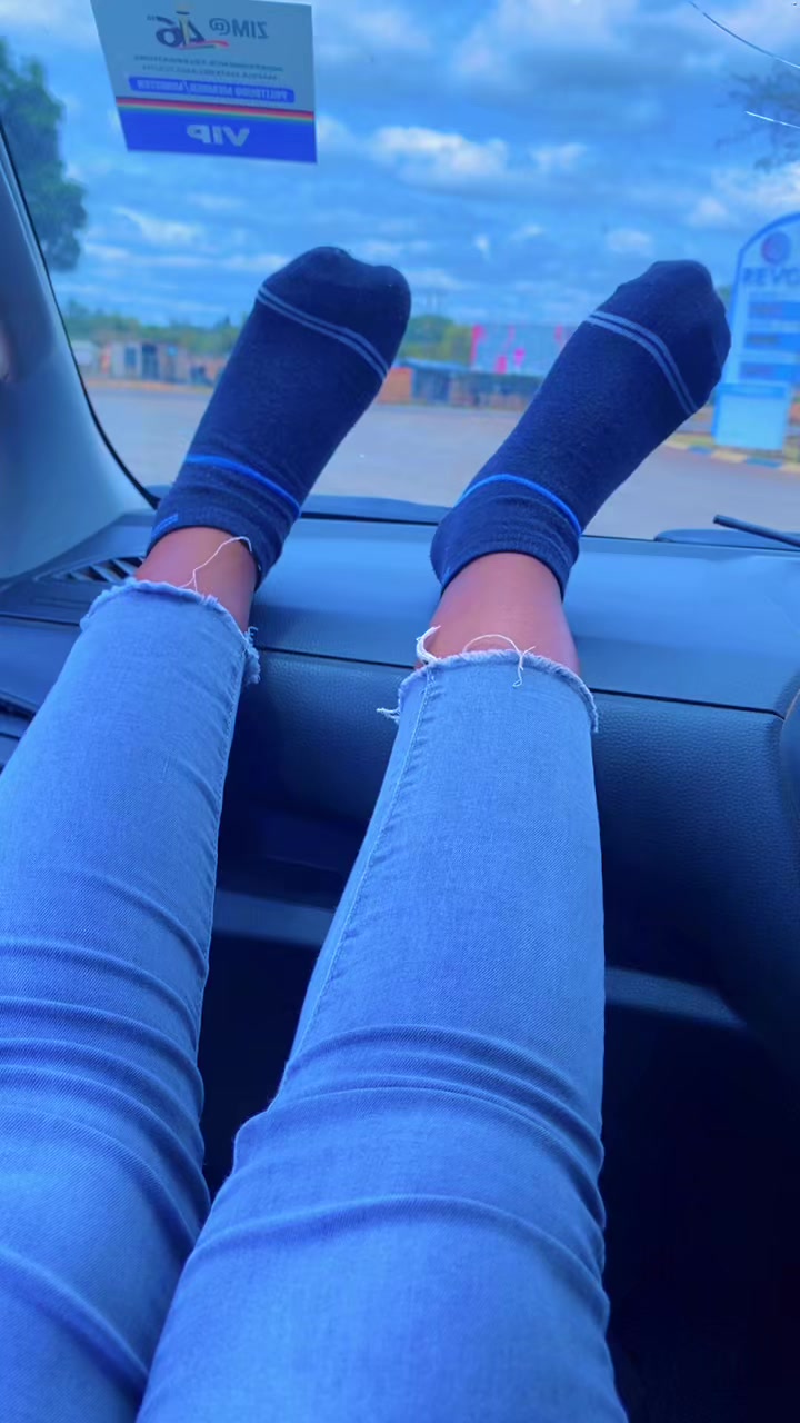 @Usher03