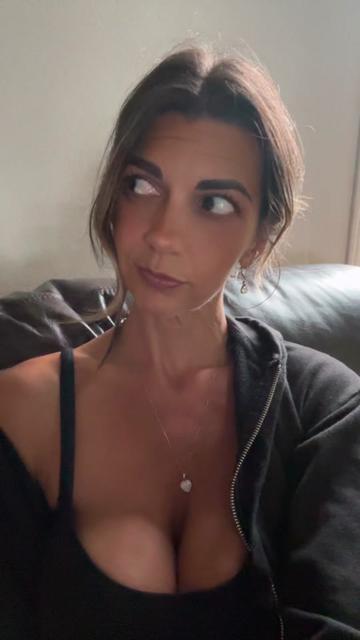 @brown_eyed_girl221
