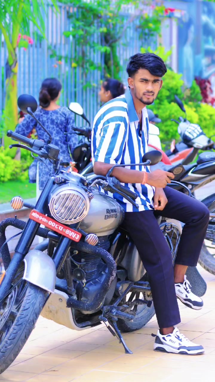 @RaJa YaDaV
