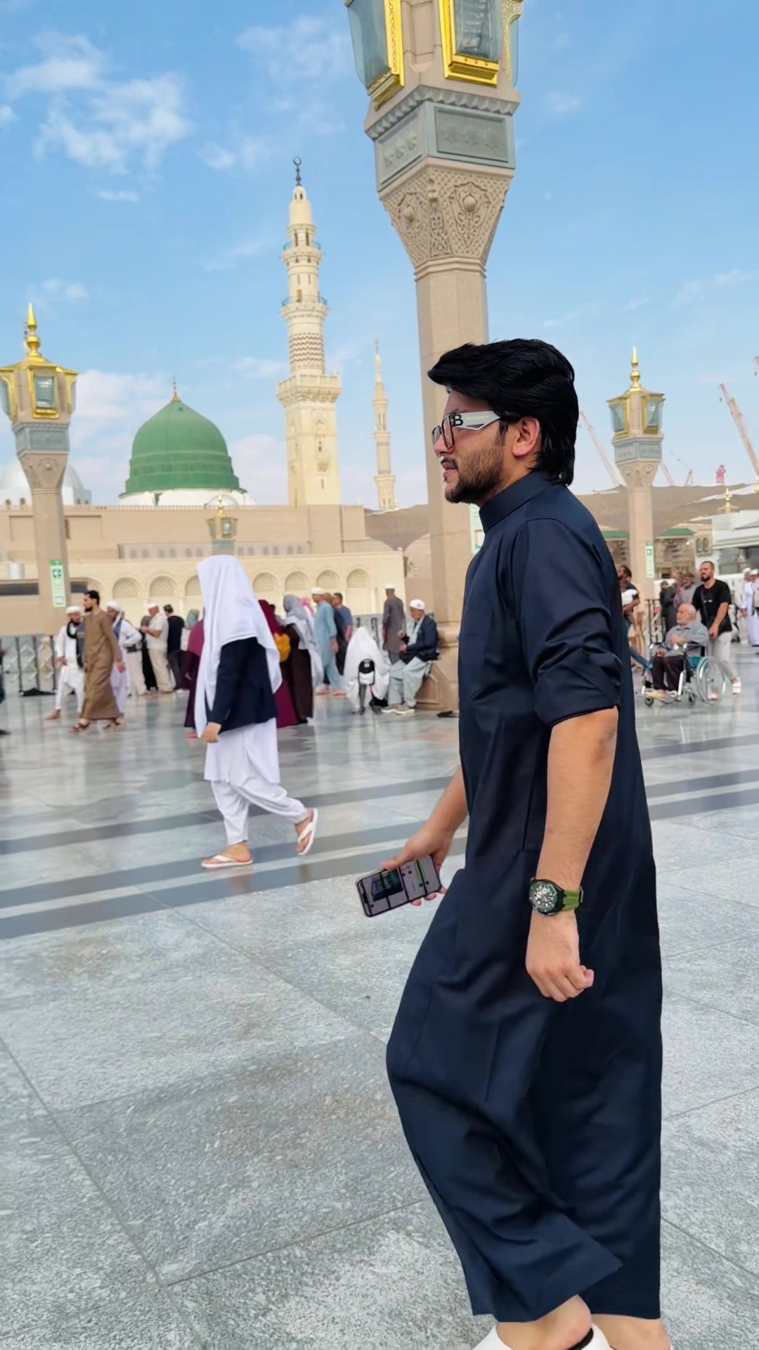 @Ali_Hyderabadi ❤️