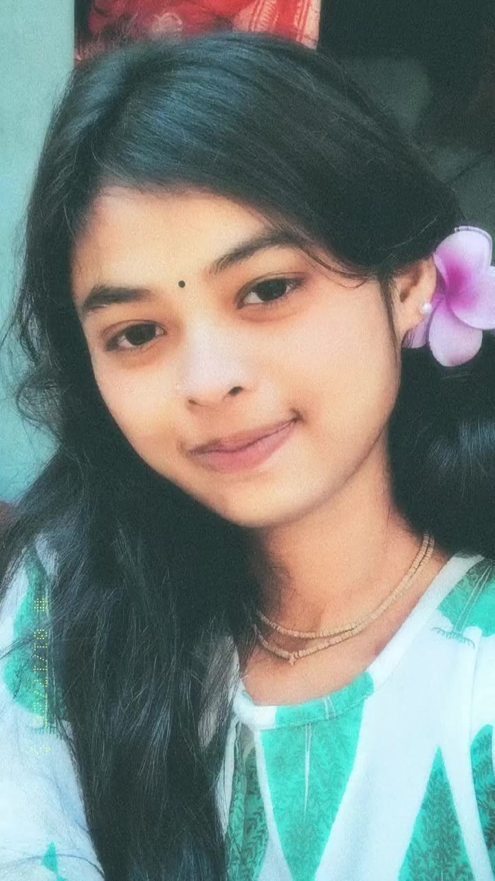 @আদিবাসী মেয়ে 😉🥰😛