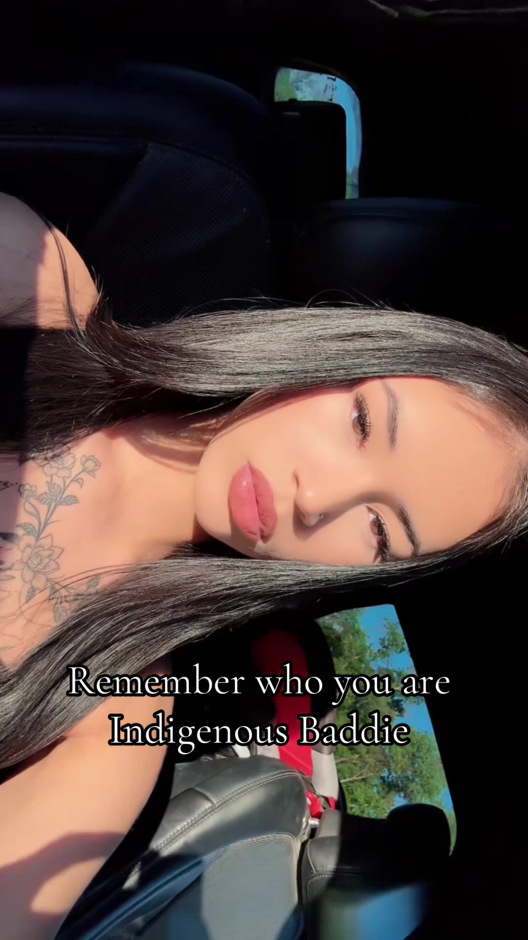 @𝐴𝑢𝑑𝑟𝑒𝑦💋