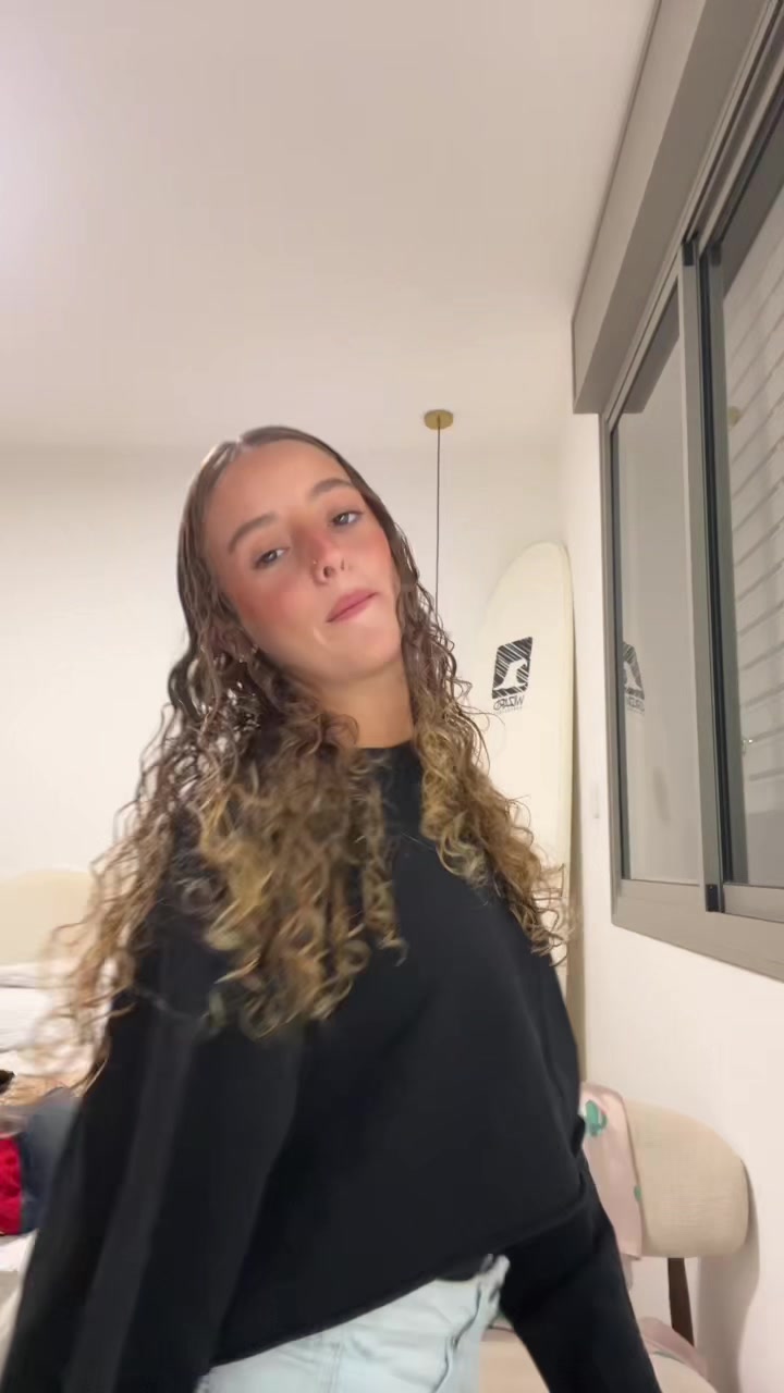 @😽