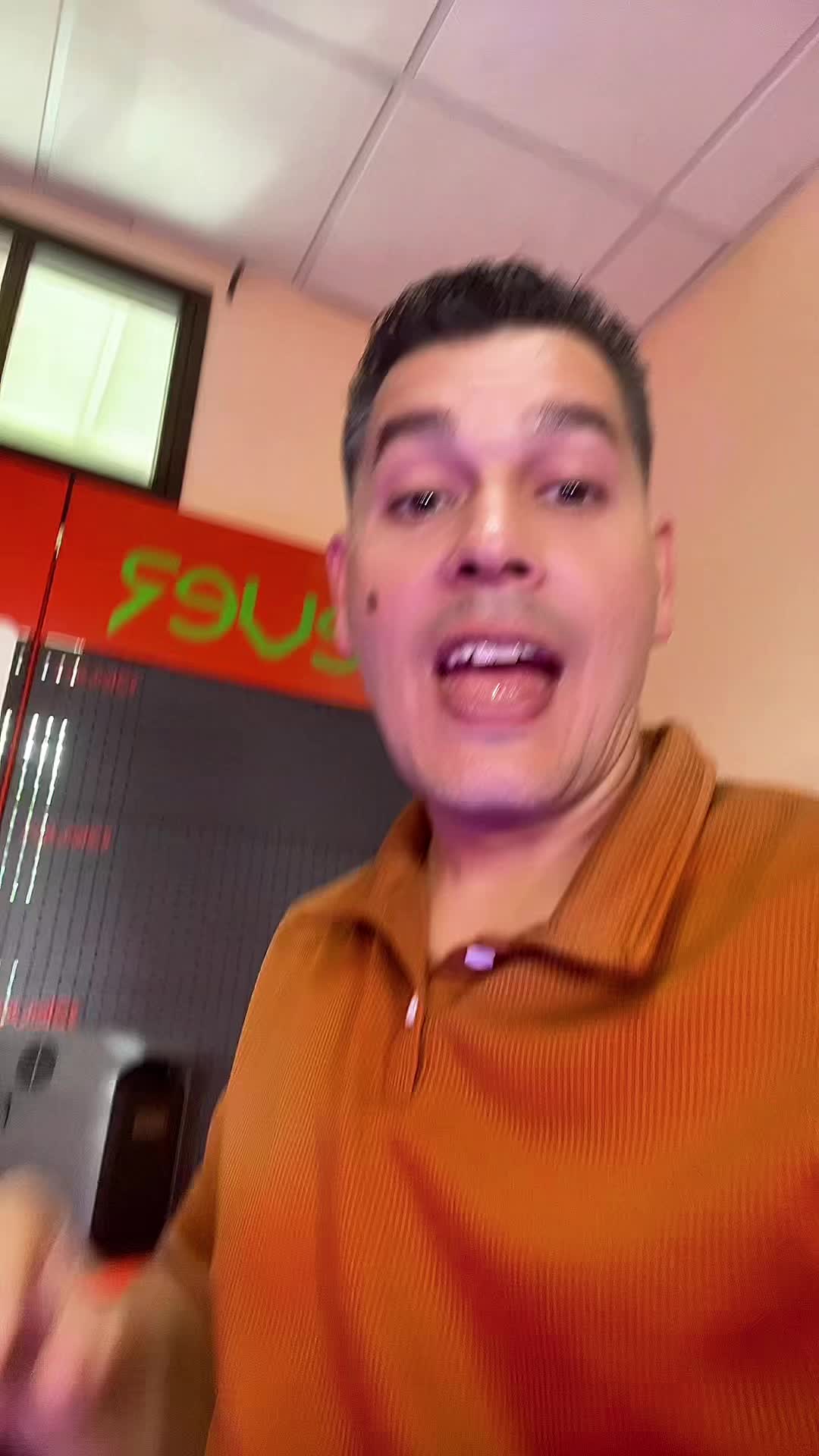@Hector