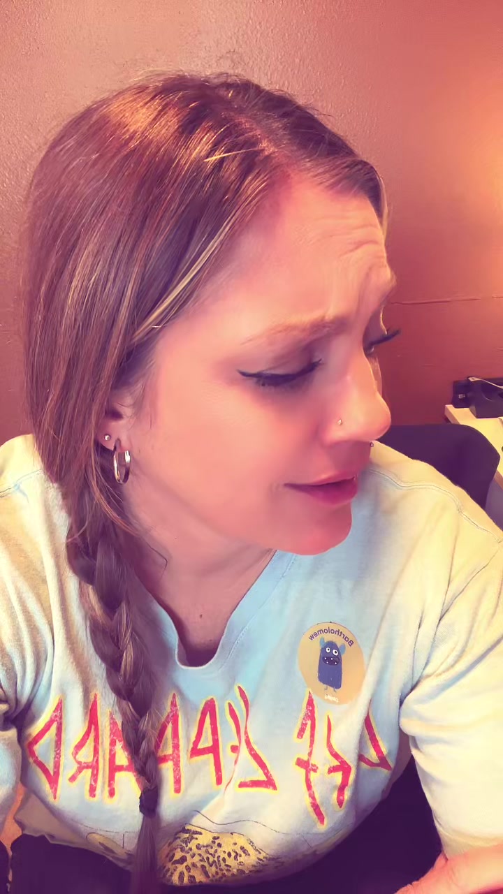 @Lizzardi