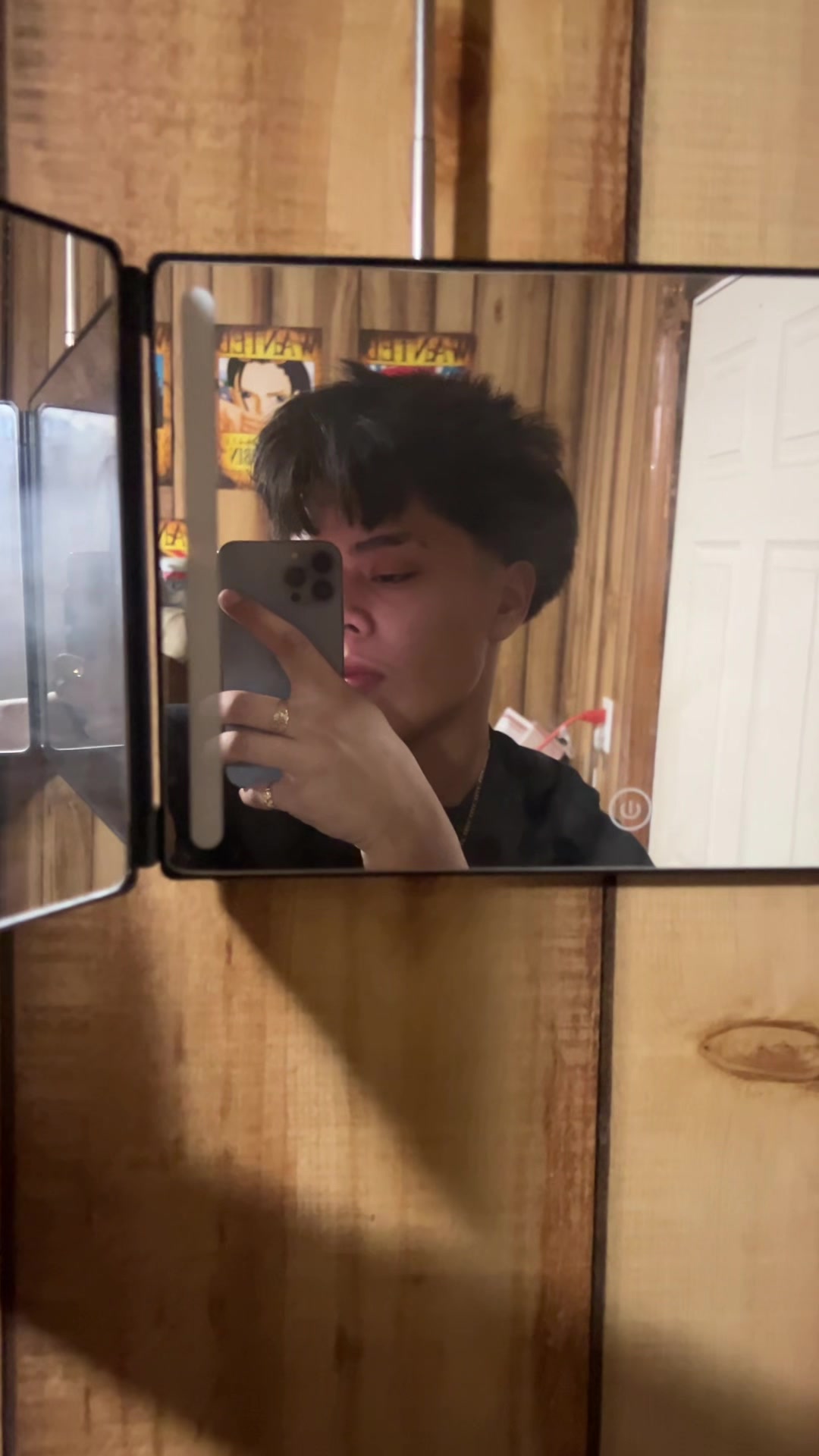 @ItsJustIssac