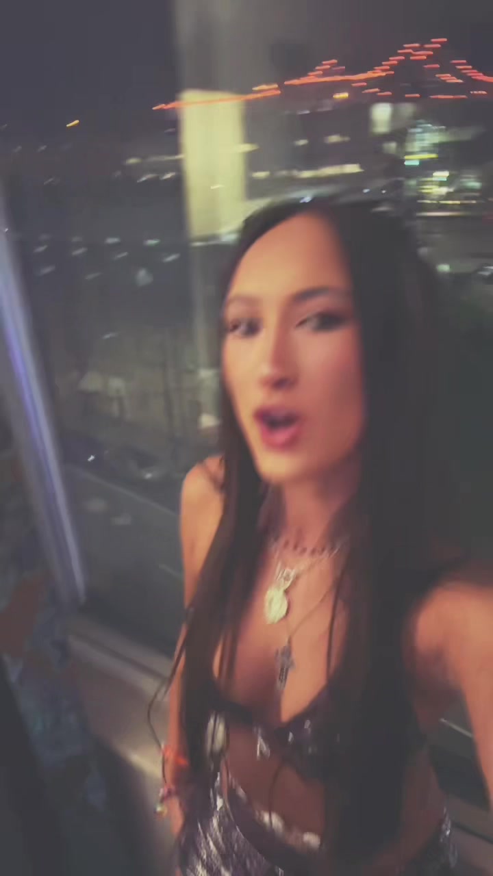 @T R I N