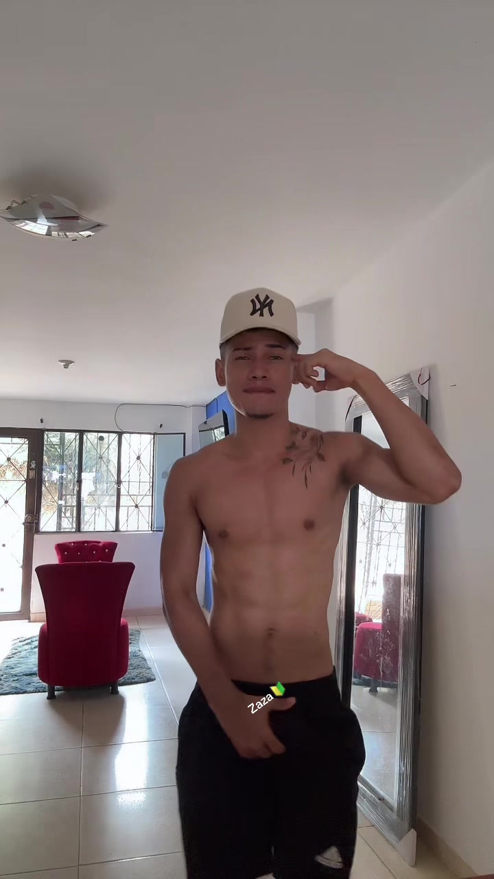 @Julio Acuña