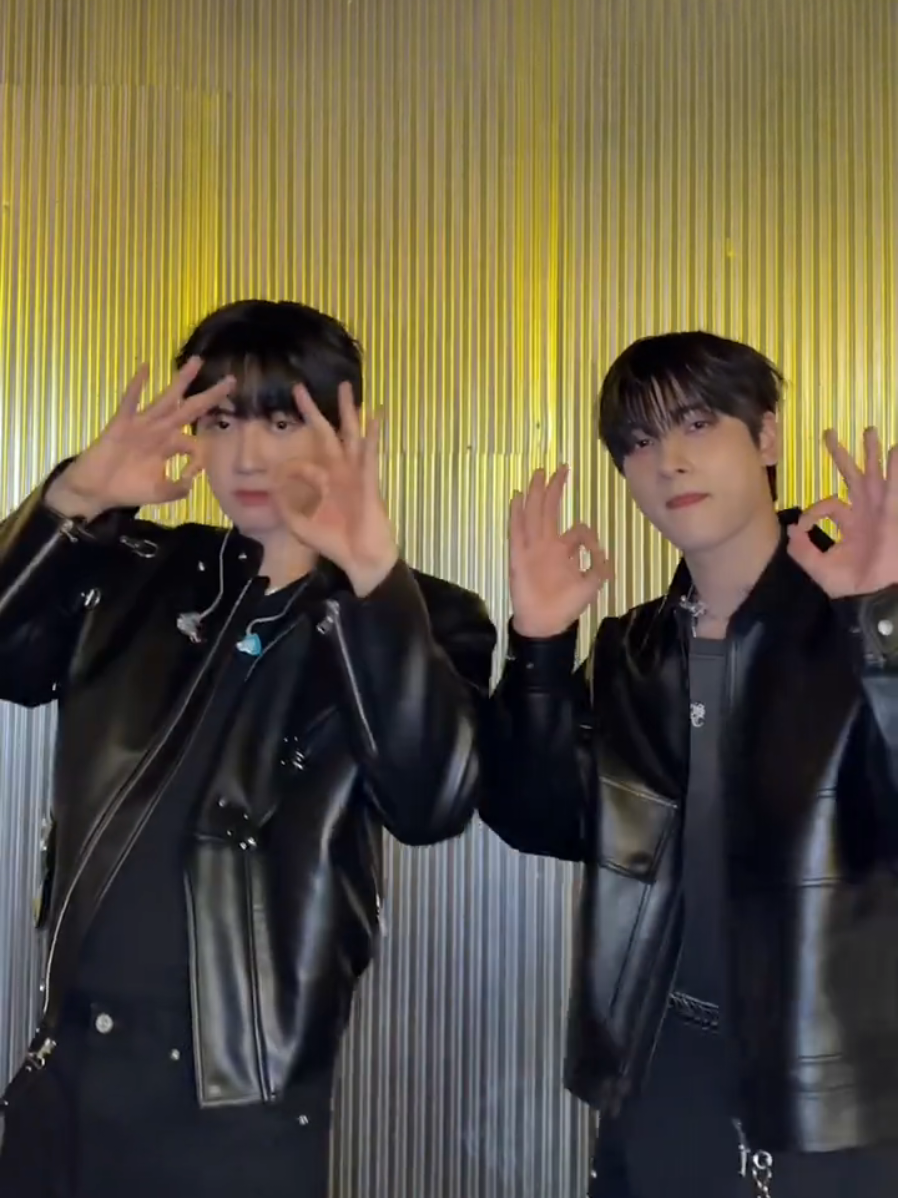 @LEE JIN HYUK 이진혁