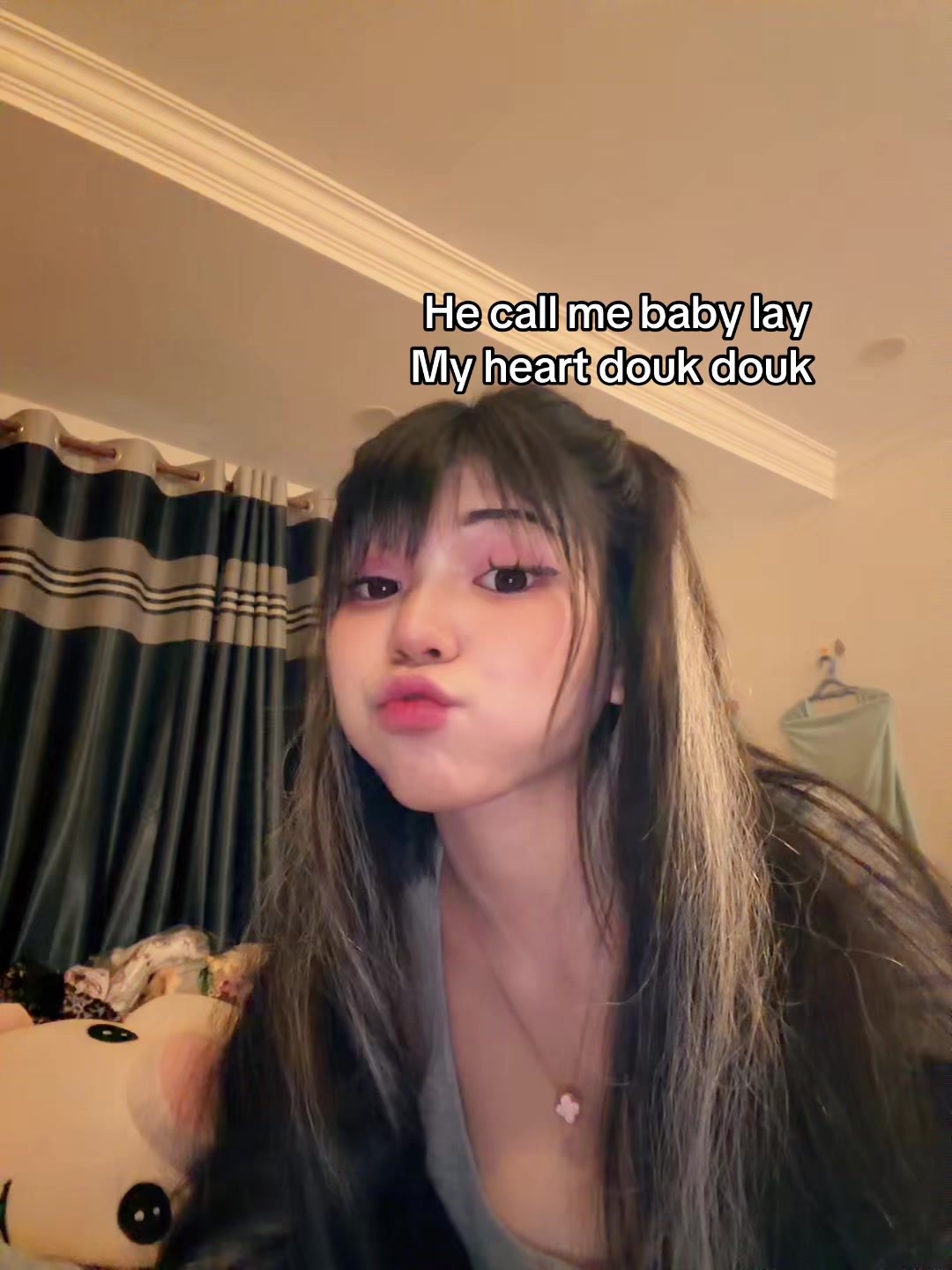 @Siri (official acc)