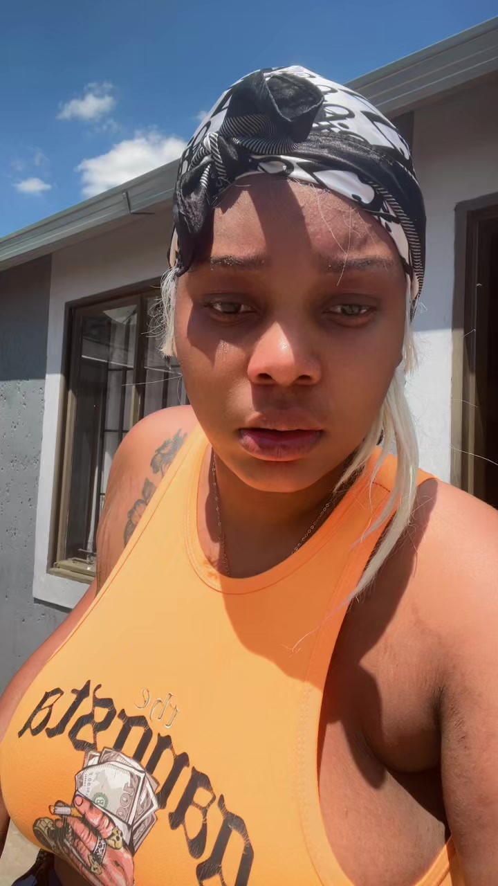 @Nomonde