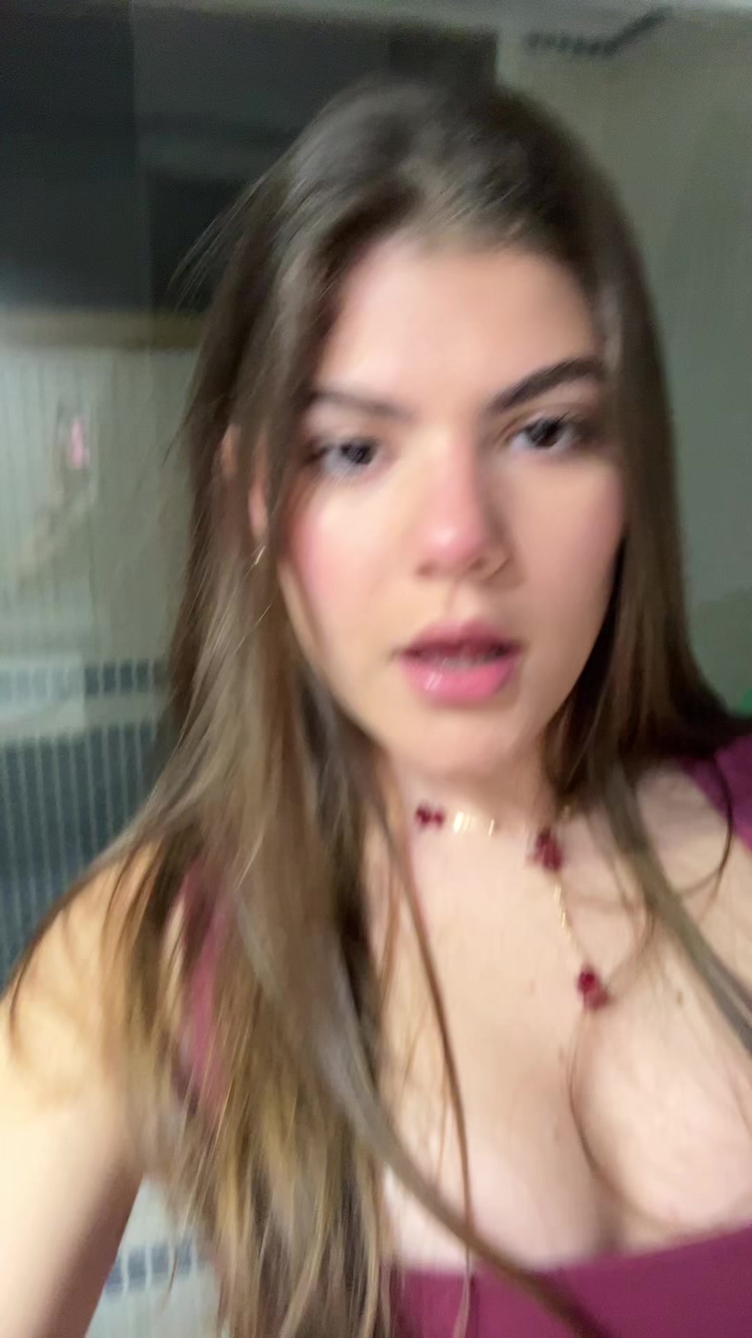 @claudia
