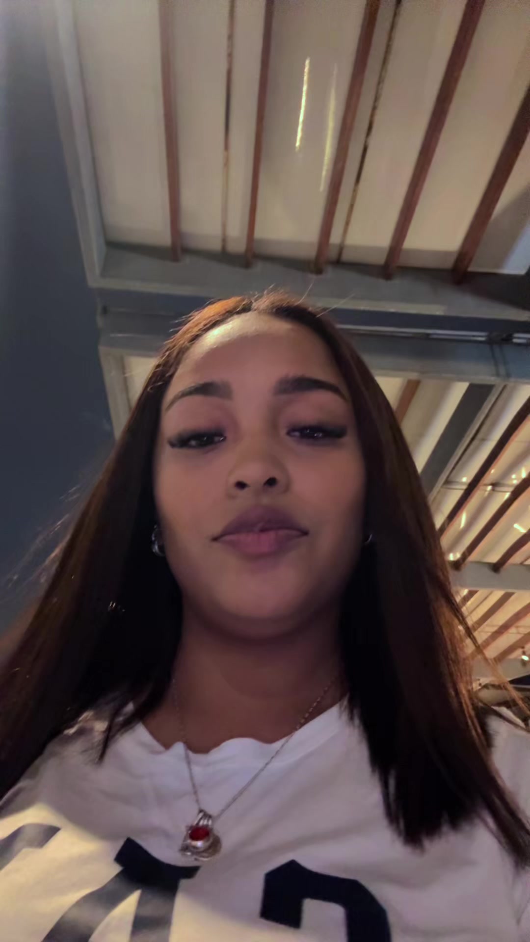 @Iara Ganoza