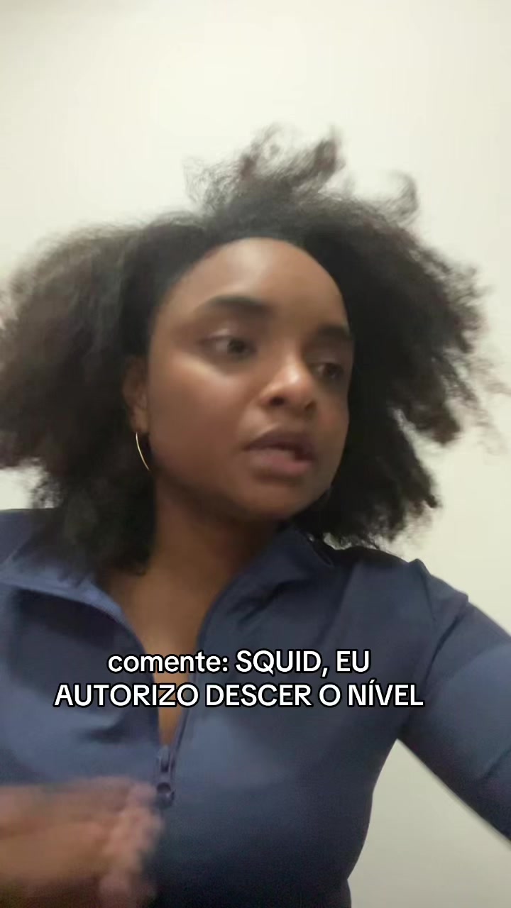 @Esthela