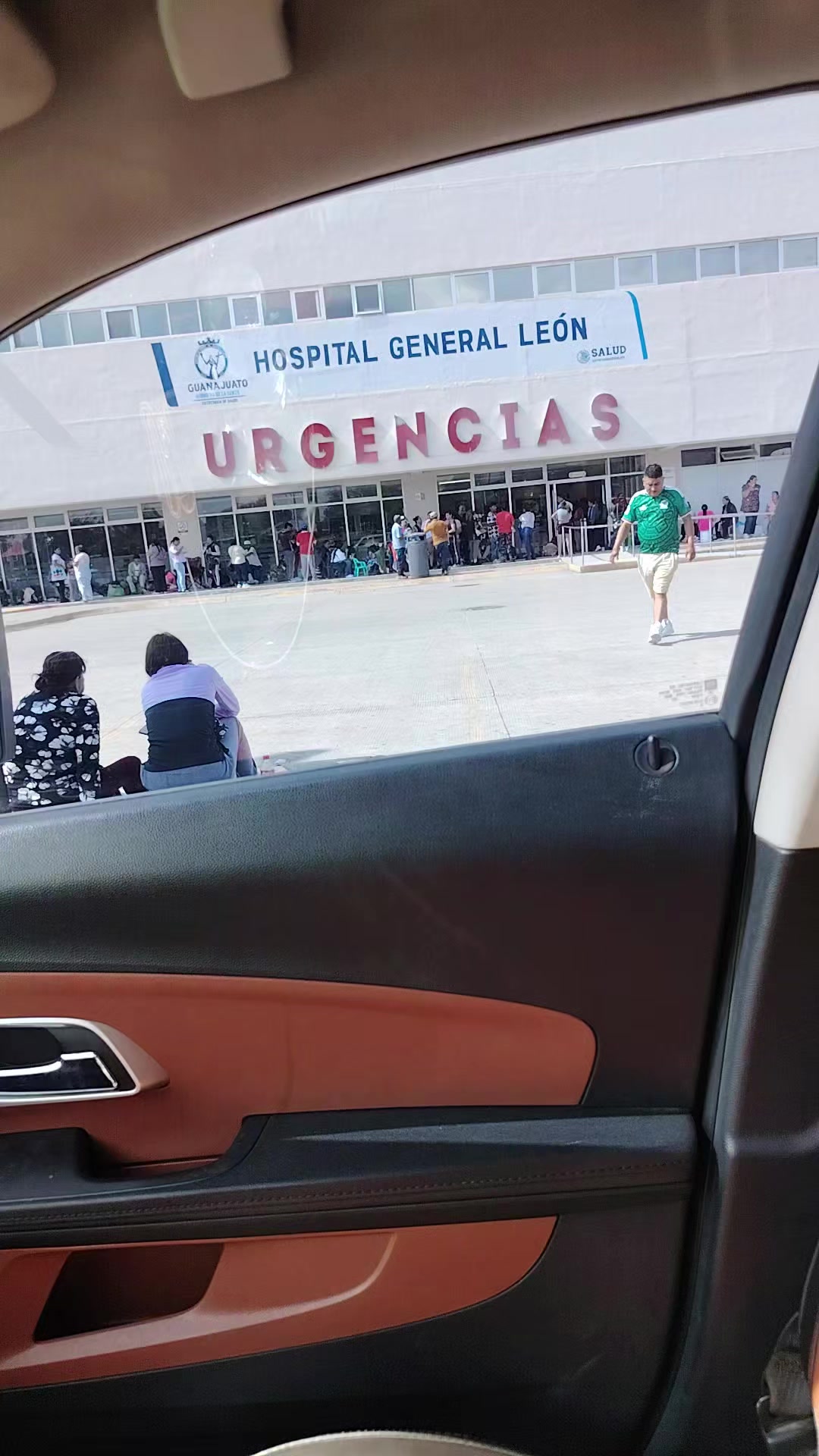 @Salas América