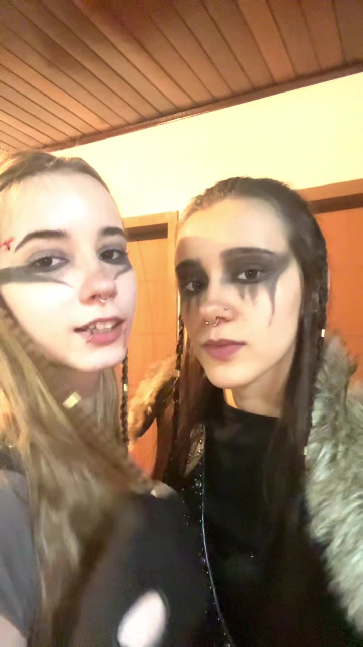 @💋