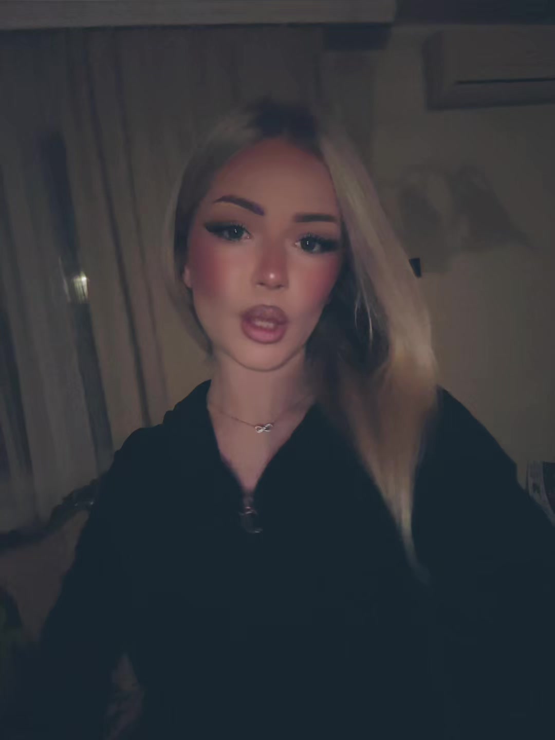 @𝐣𝐨𝐣𝐚