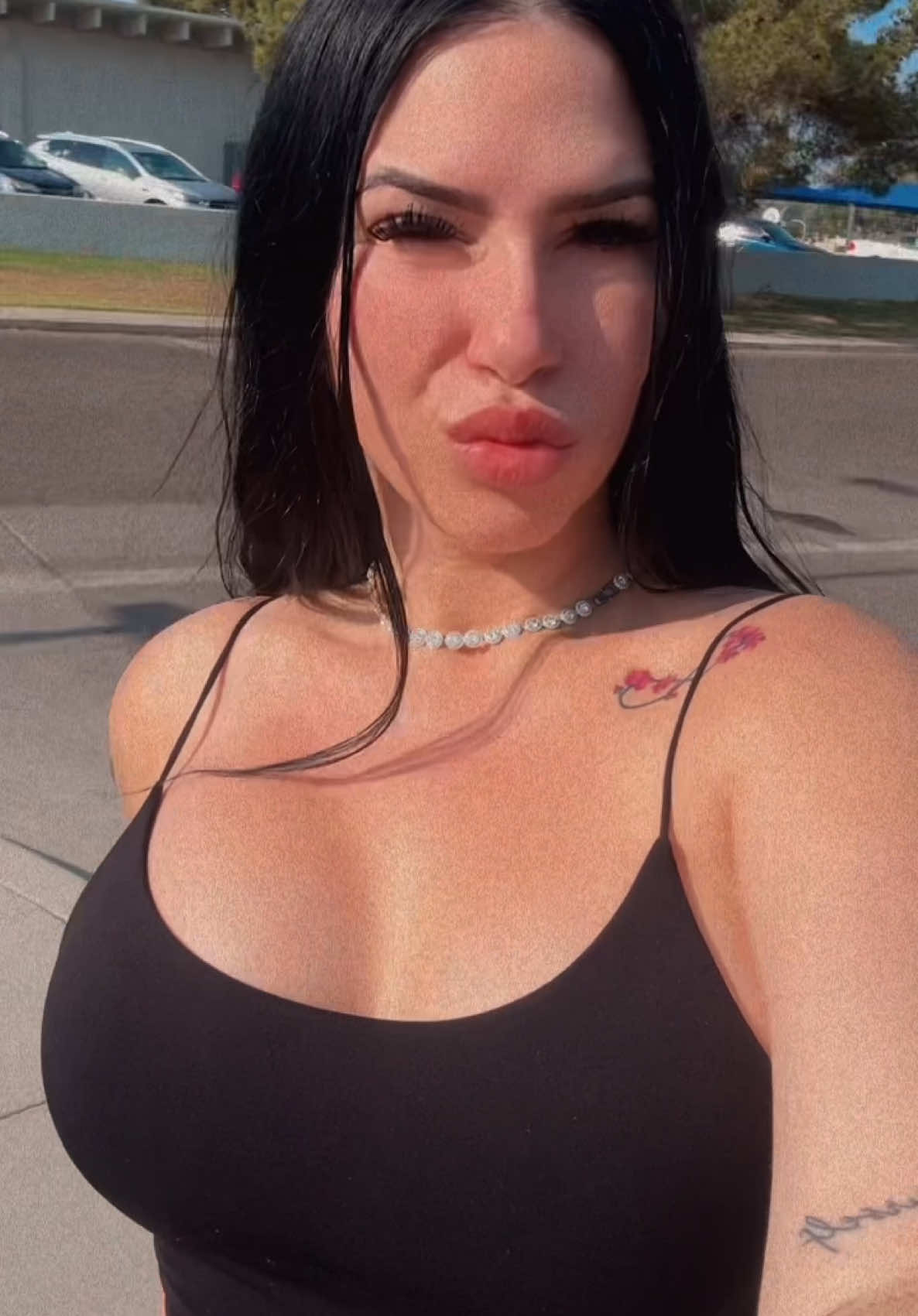 @Yani👸🏻