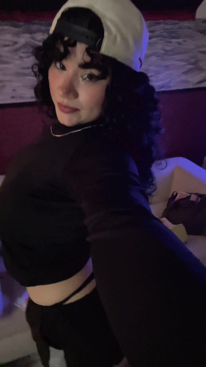 @Aisha🪼