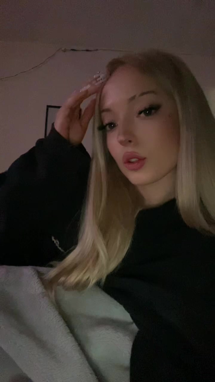 @🍸🎆L