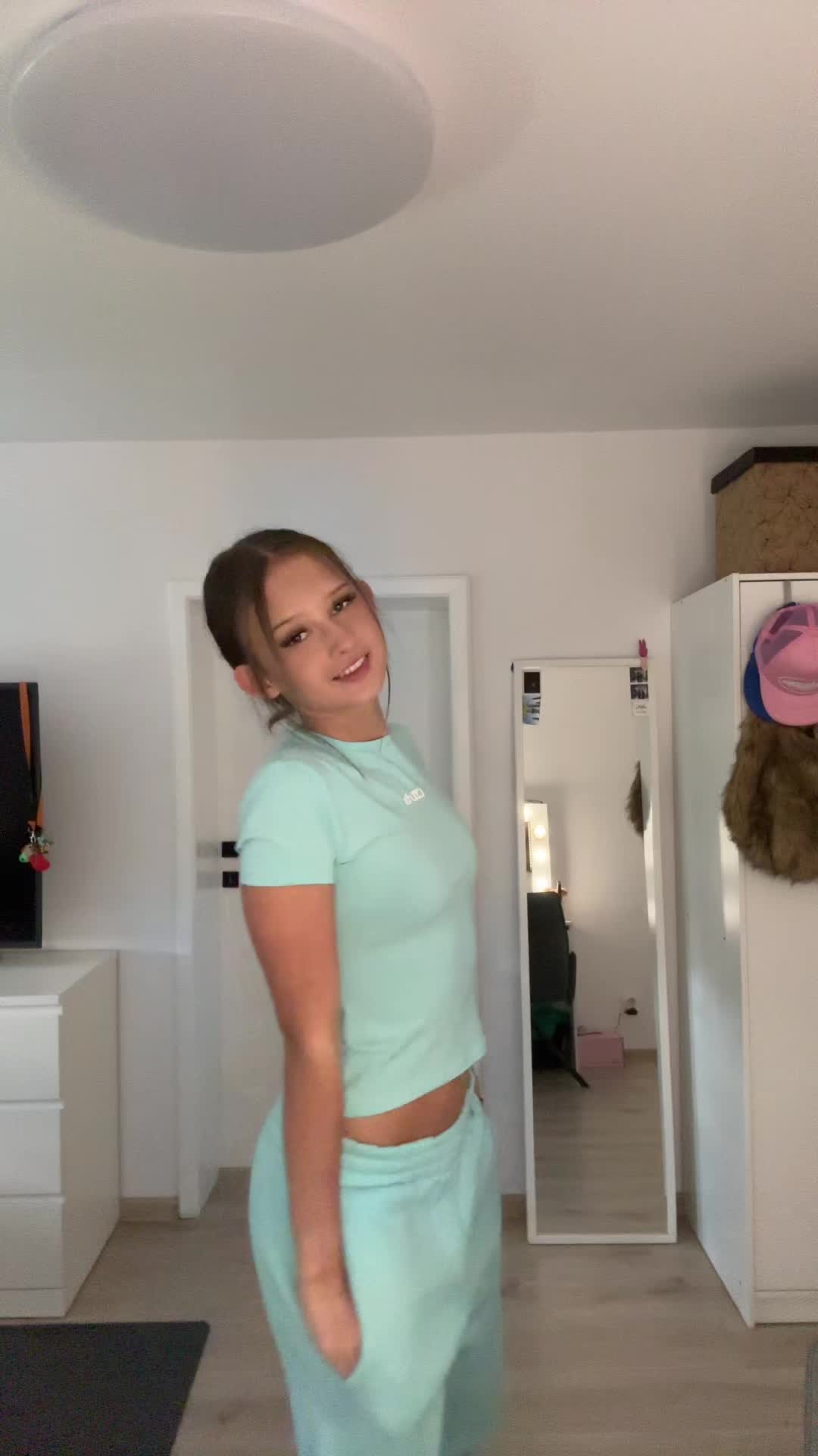 @nina_kubalak