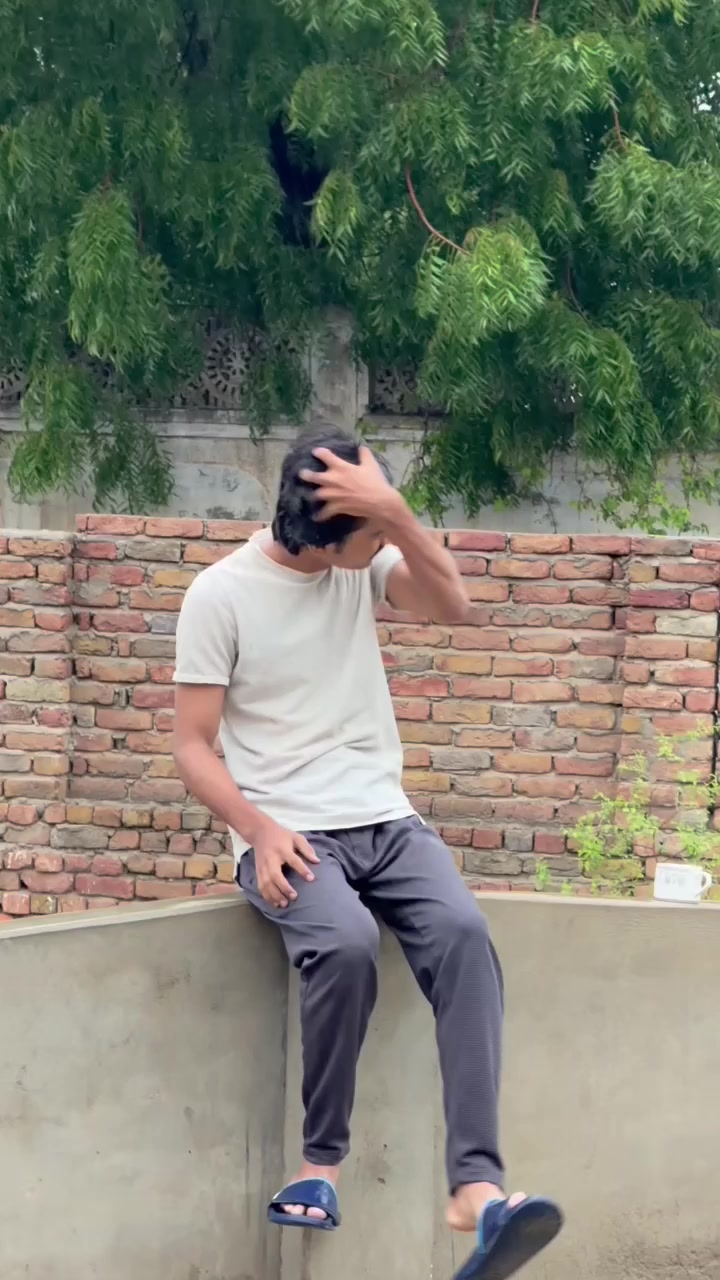 @HUSSAIN 🥀🤍🥀