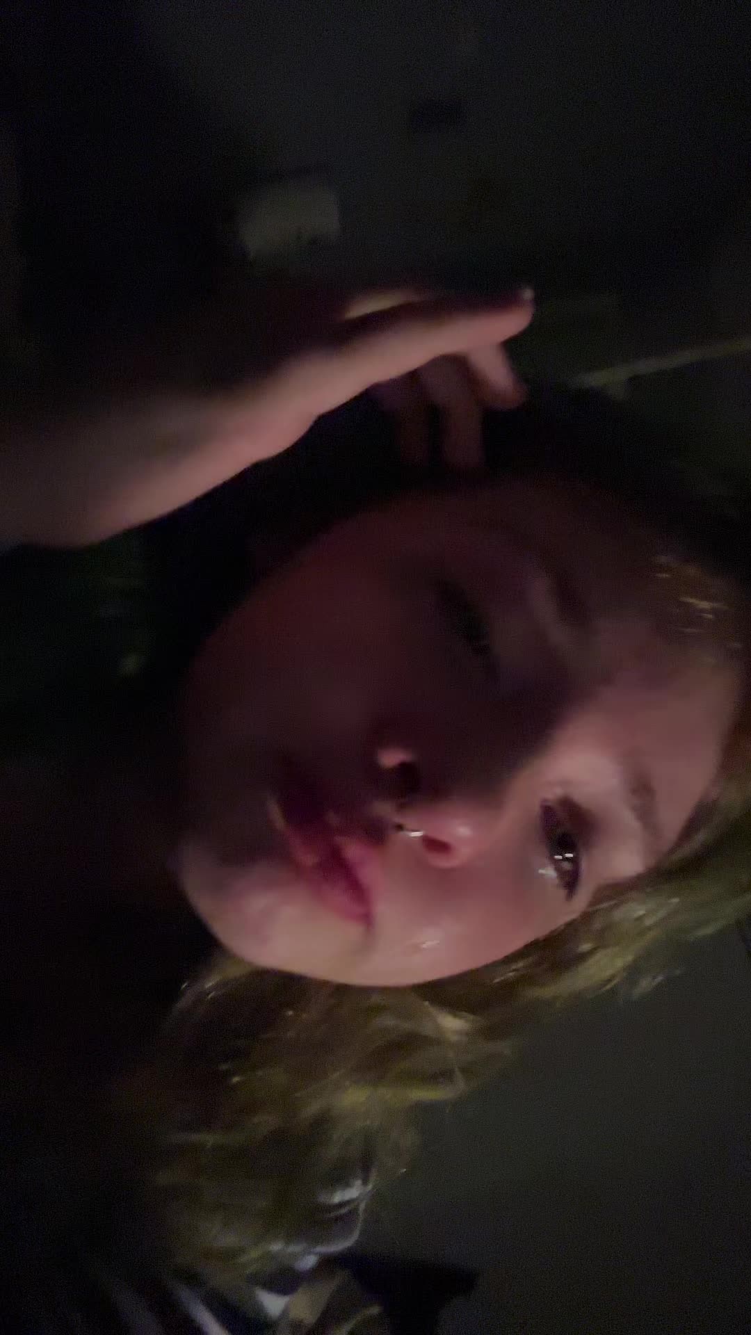 @Bella