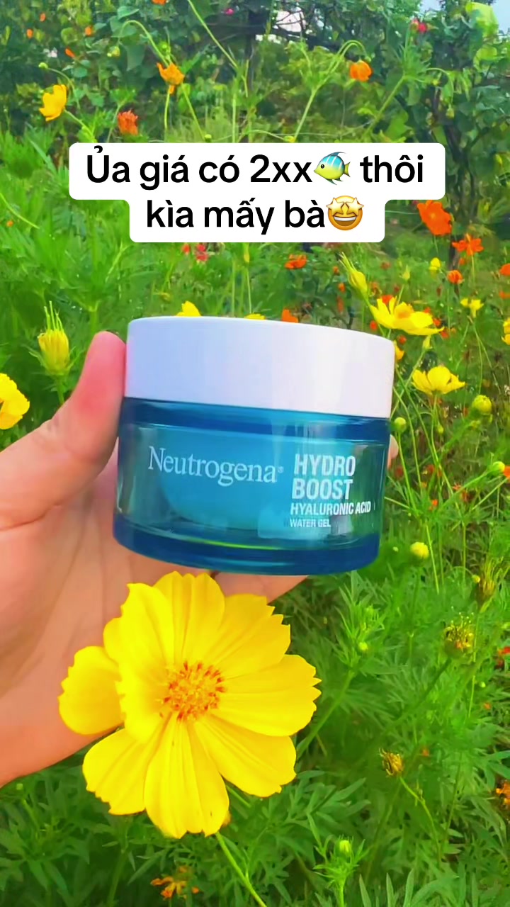@Tiệm Hồng L&egrave;