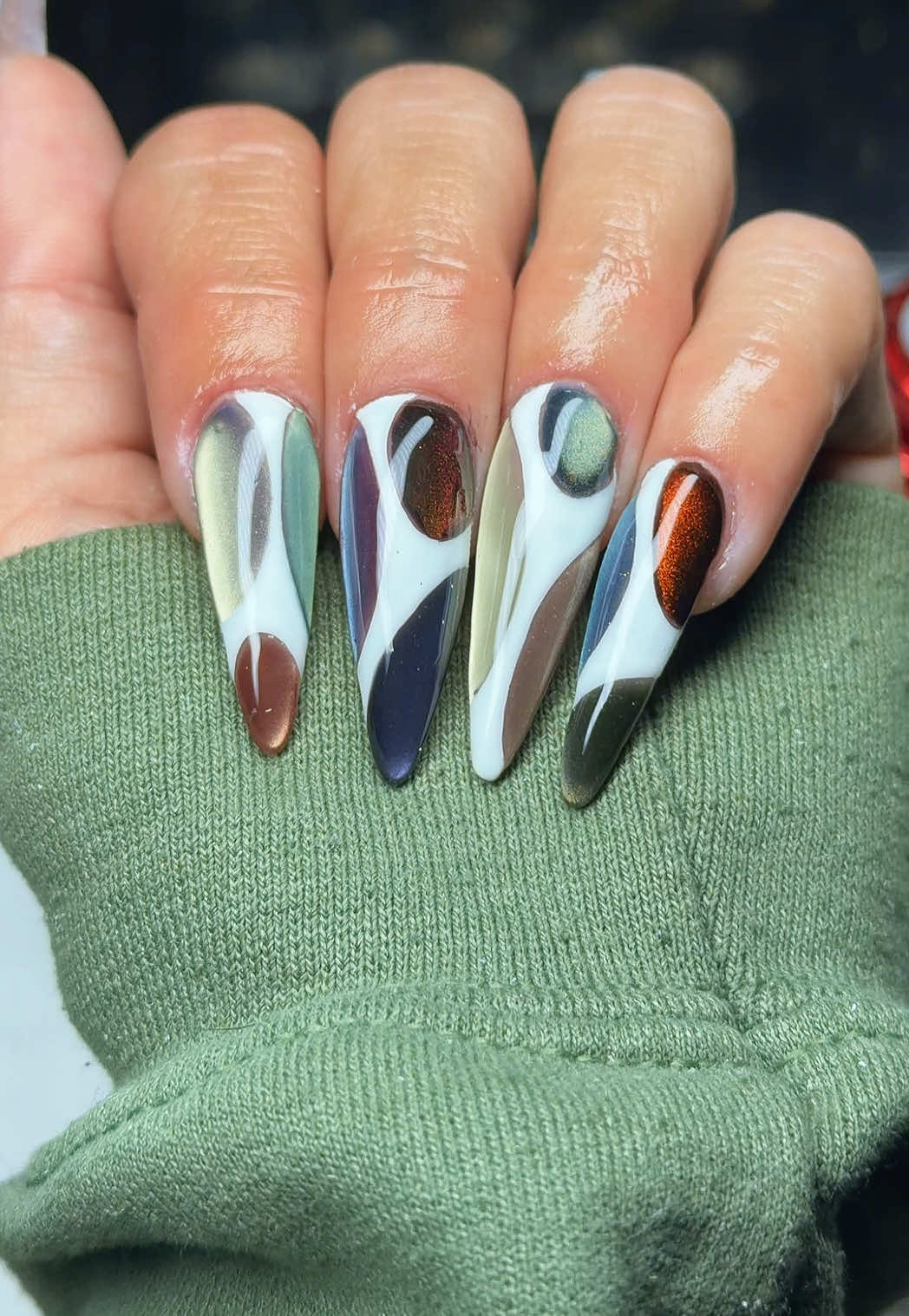 @laurie💅