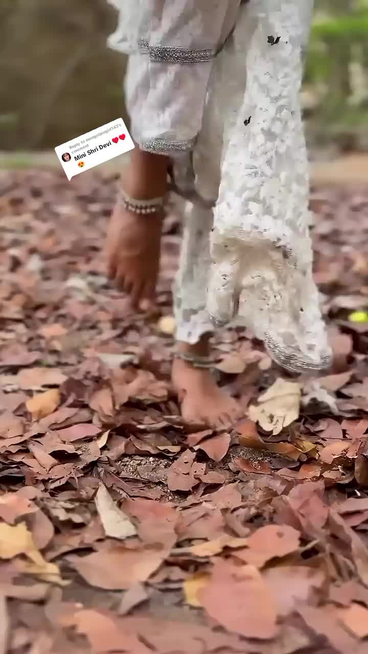 @𝘽𝙝𝙤𝙢𝙞𝙠𝙖 𝙏𝙞𝙬𝙖𝙧𝙞