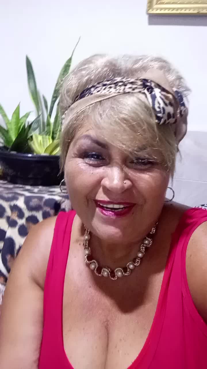 @Mariantonieta