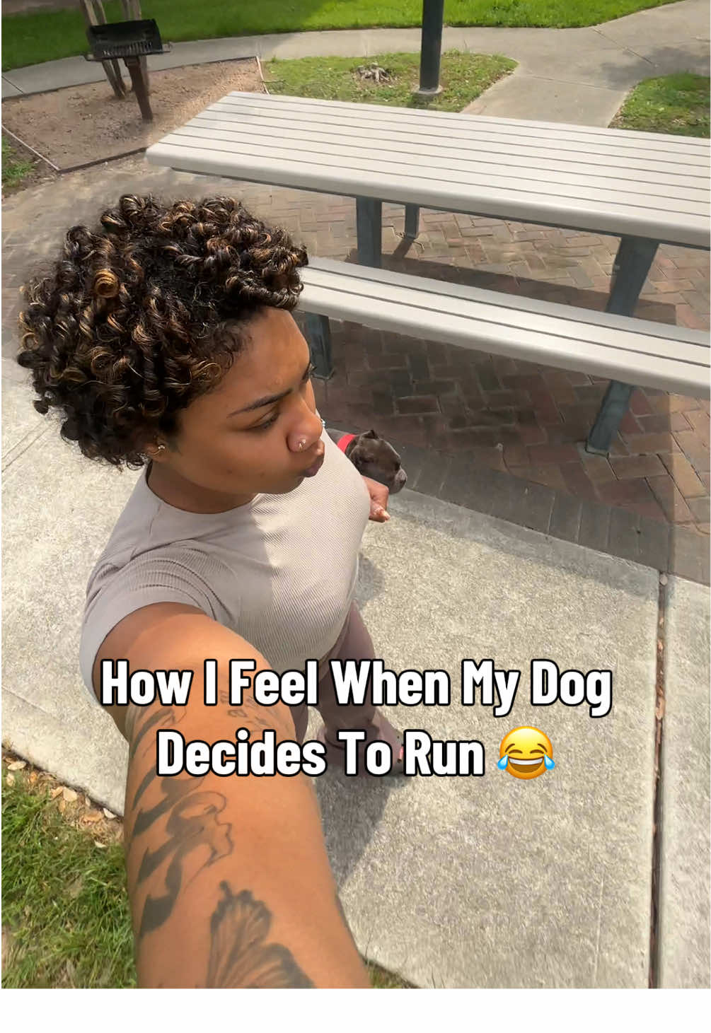 @curlybeviie