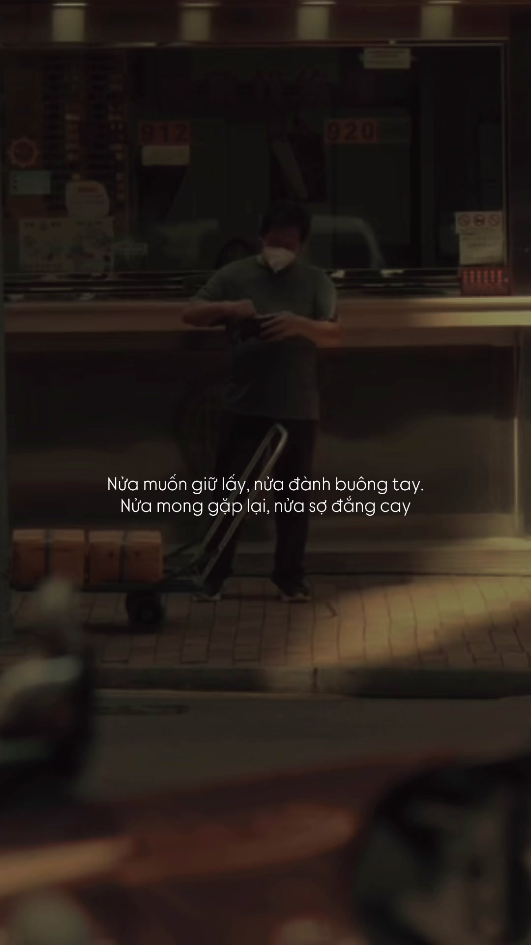 @Người Hiểu Chuyện