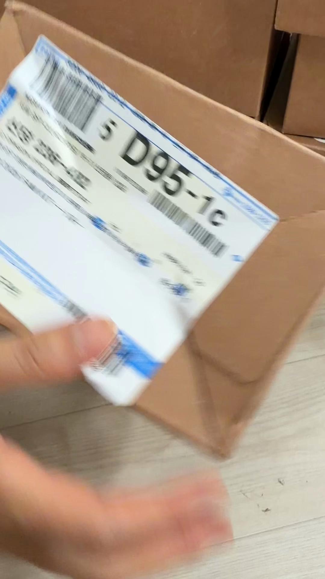 @Uyên Kwon