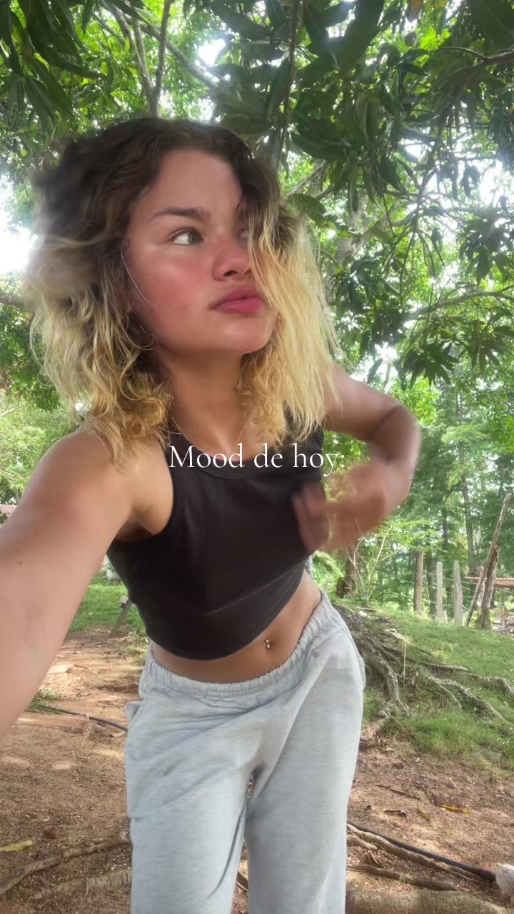 @Libeth_santana🧃
