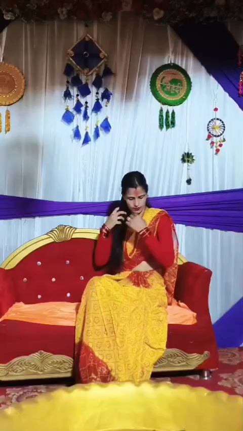 @DiMpLe QuEeN..❤️👰