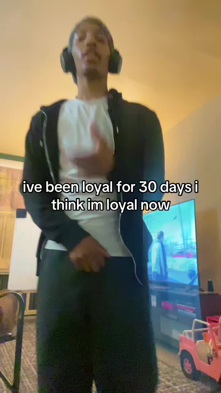 @clothaholic