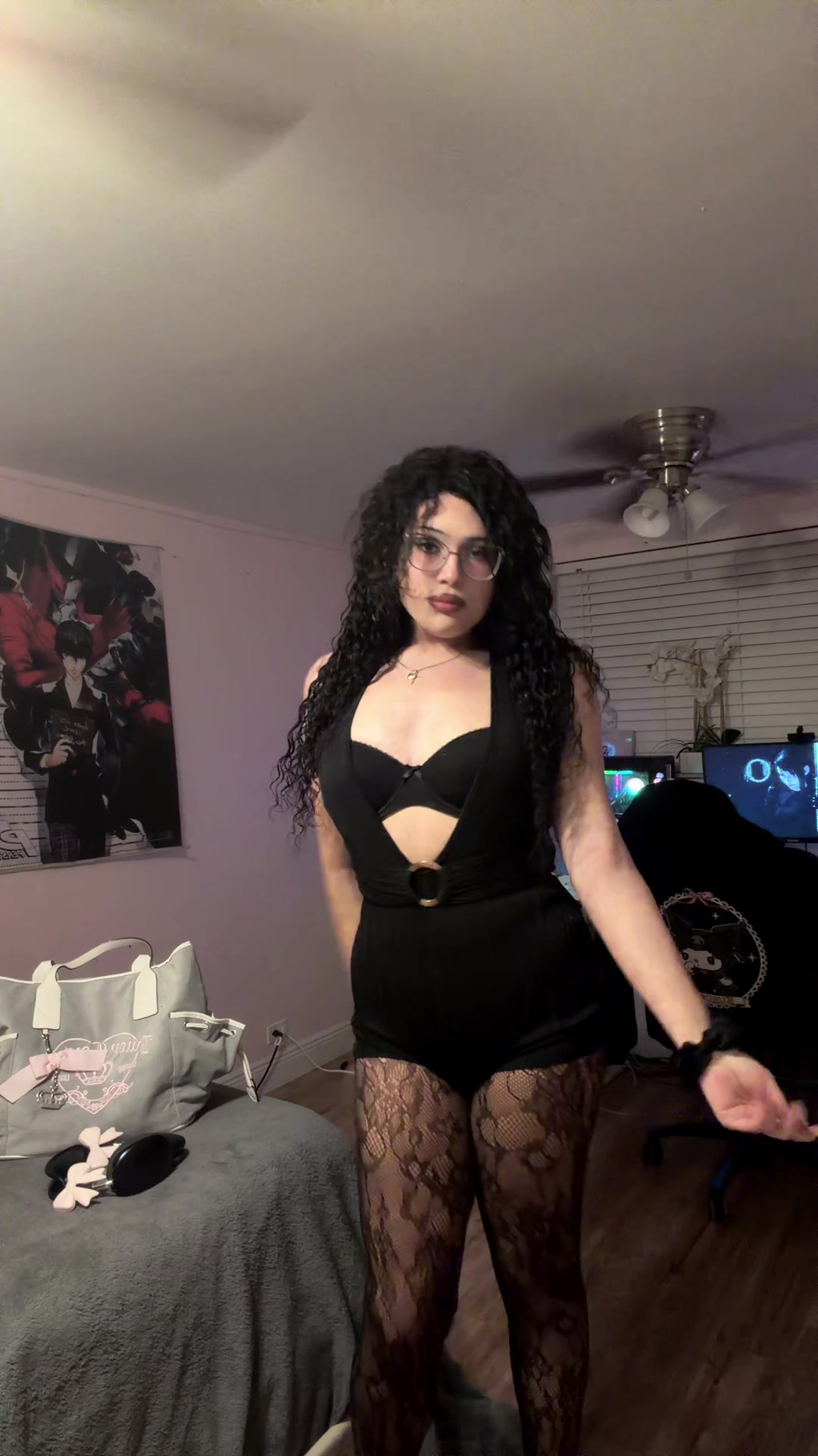 @hoesephine