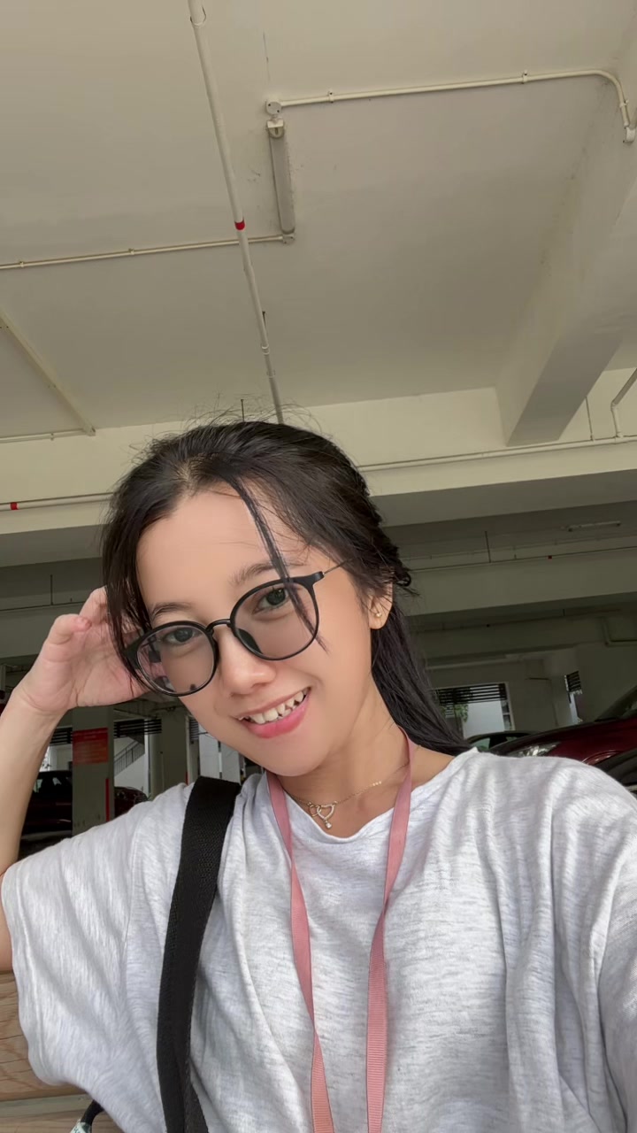@sisi_syahira