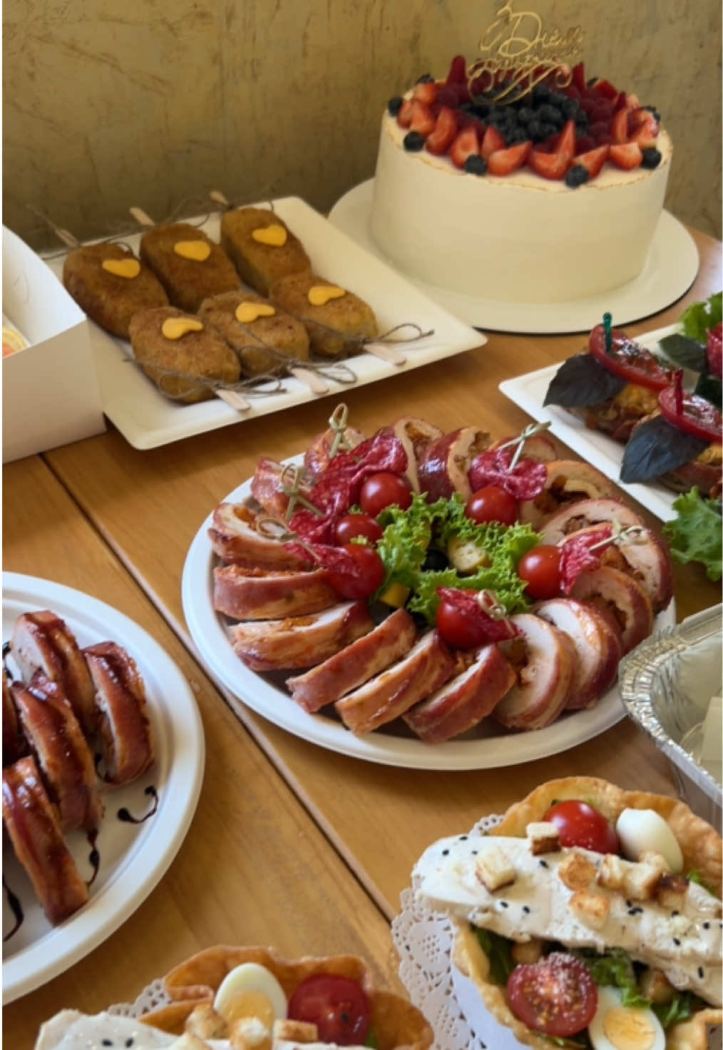 @Fesenta_bakery