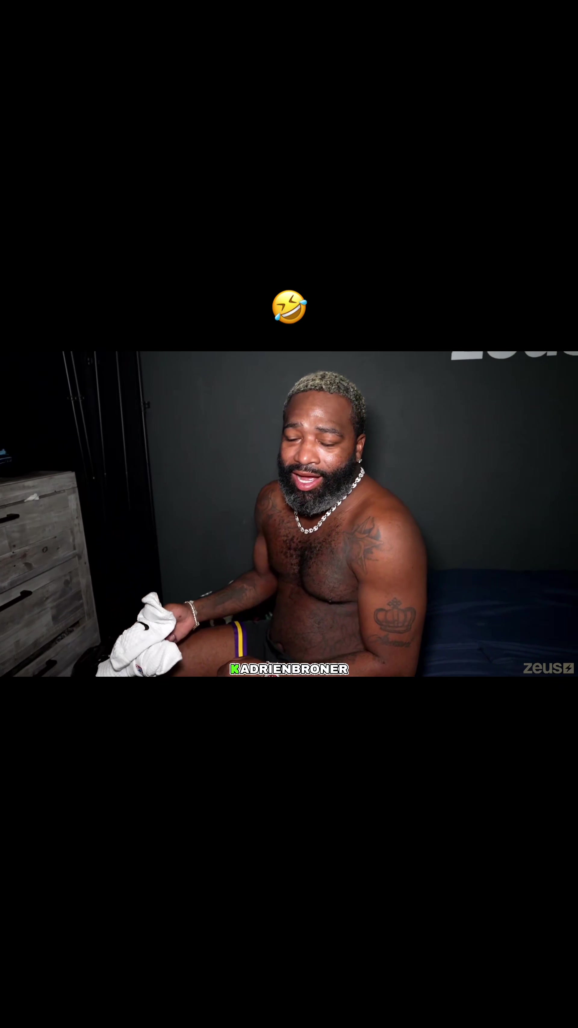 @Adrienbronerclips