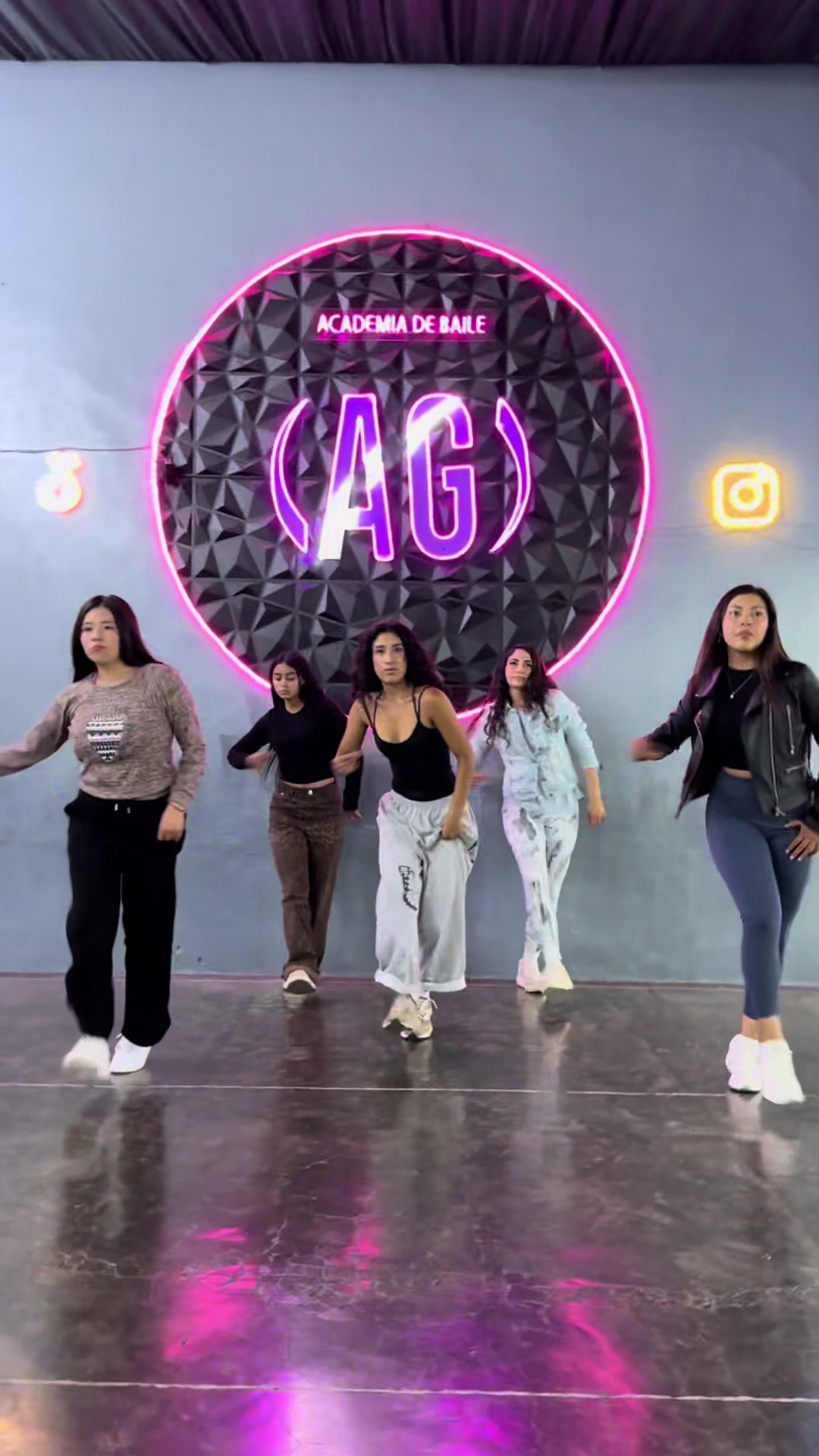 @Academia de Baile (AG)