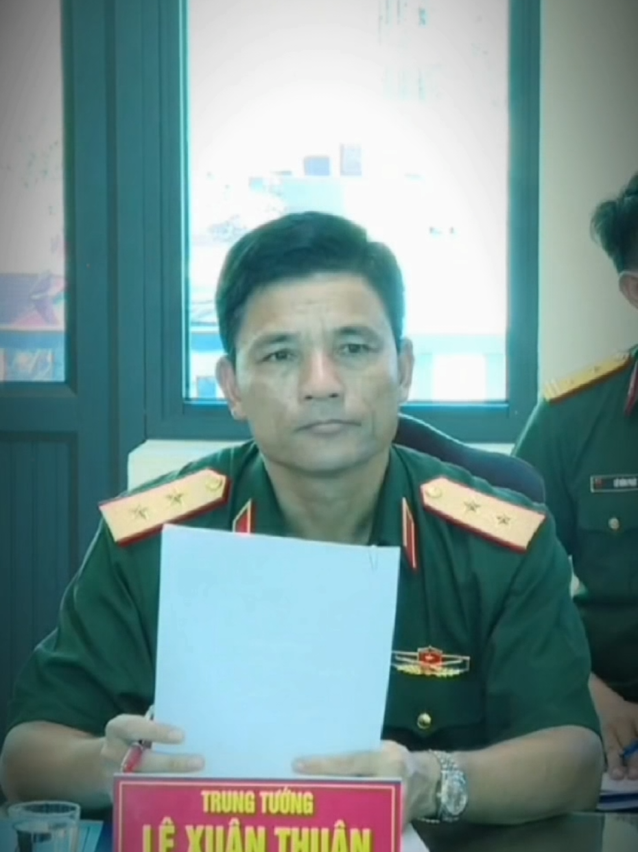 @Tiểu Sử