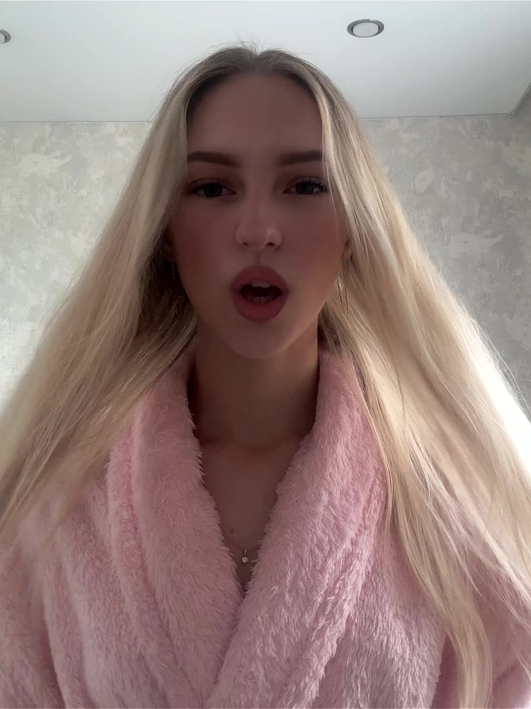 @Rari_Com