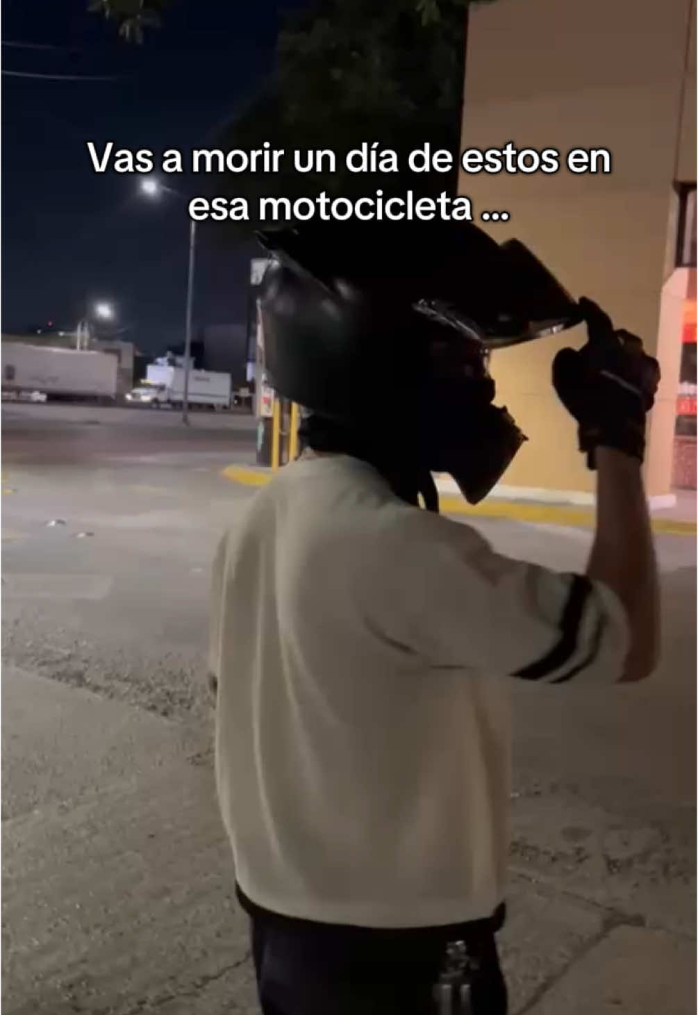 @justkiwy