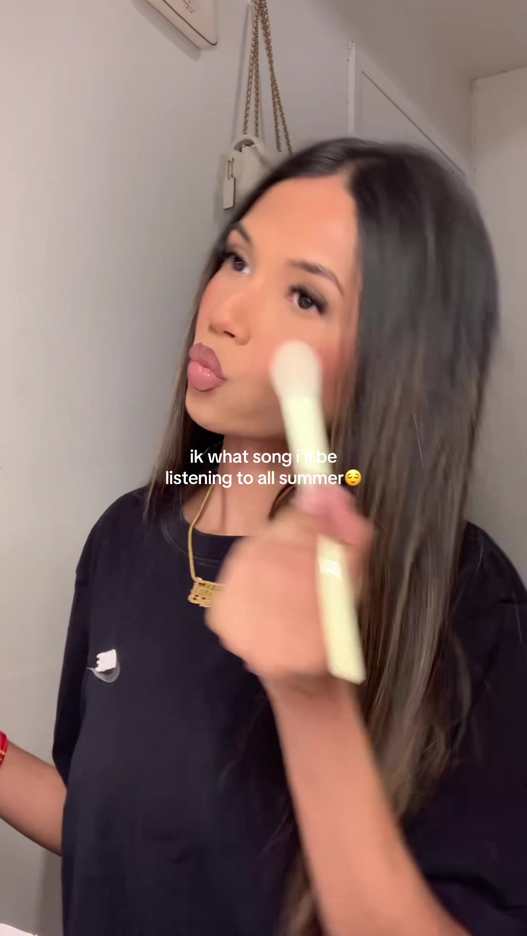 @𝒮
